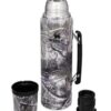 20230817152330_3537735_stanleyclassicbottle1Lcountrydnamossyoak2.JPG